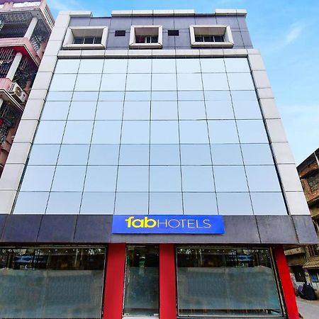 Fabexpress Royal Oak Hotel Liluah ภายนอก รูปภาพ